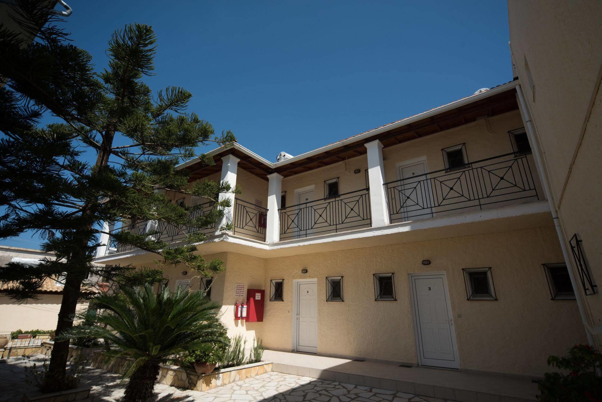 Metaxa Apartments Kávos Exterior foto